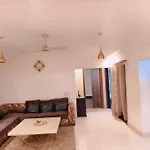 Hostmystay-3Bhk ! Gk1 - Rblck!